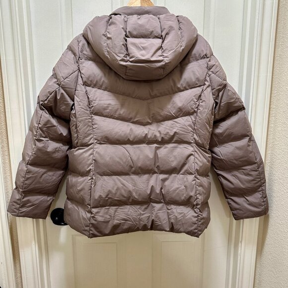 New 32 Degrees Puffer Tech Jacket Women's Size XL Lightweight Water Resistant - Picture 16 of 16